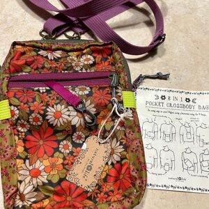Colorful Floral Crossbody Bag with Adjustable Strap and Zipper Closure